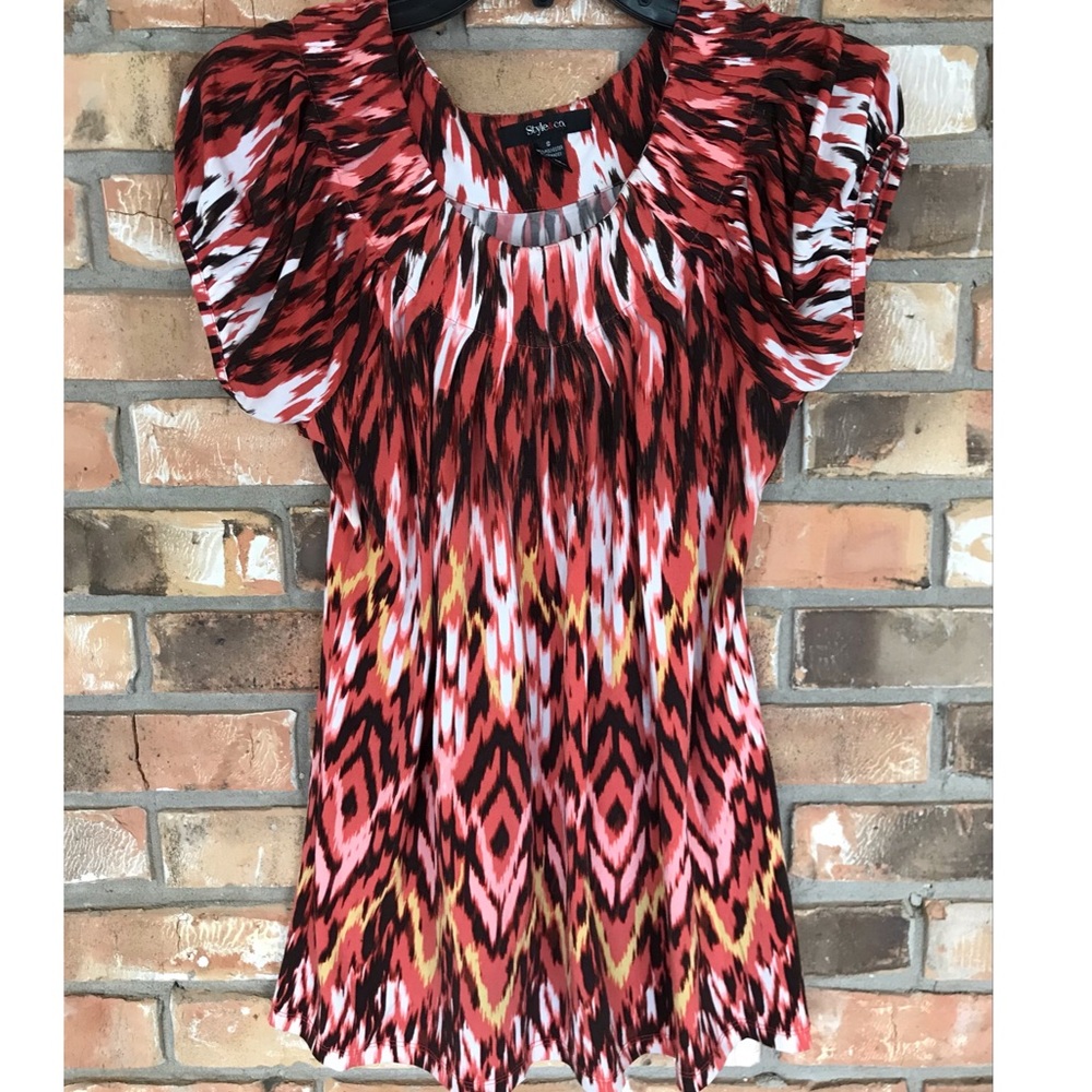 Style & Co Short Sleeve Pleat Neck Top  Size 8
